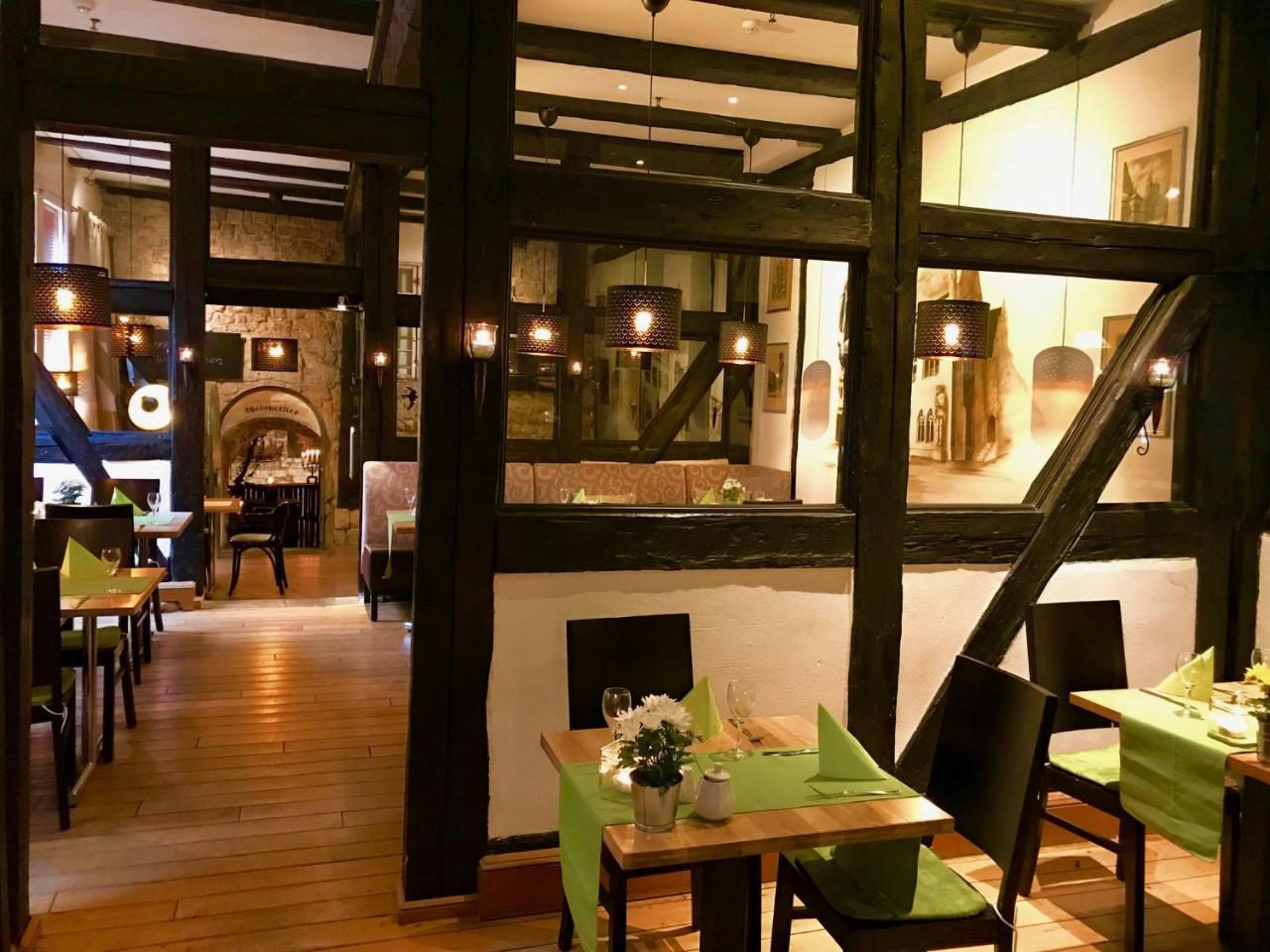 Halberstaedter Hof Hotel Halberstadt Bagian luar foto