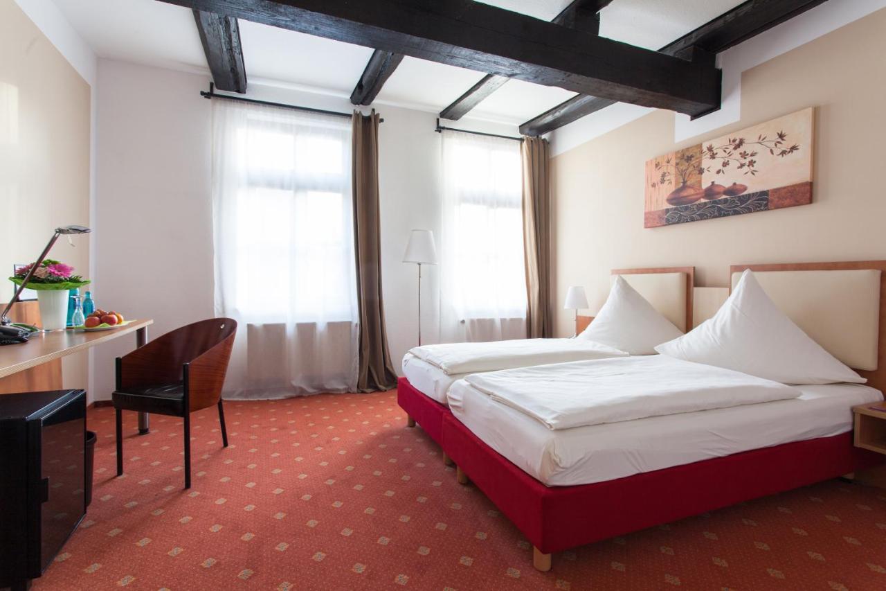 Halberstaedter Hof Hotel Halberstadt Bagian luar foto